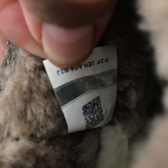 UGG CLASSIC ULTRA MINI NEW HEIGHT BOOT - Picture 6 of 7